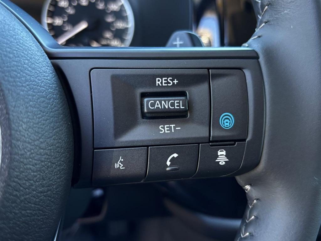 new 2025 Nissan Pathfinder car, priced at $44,145