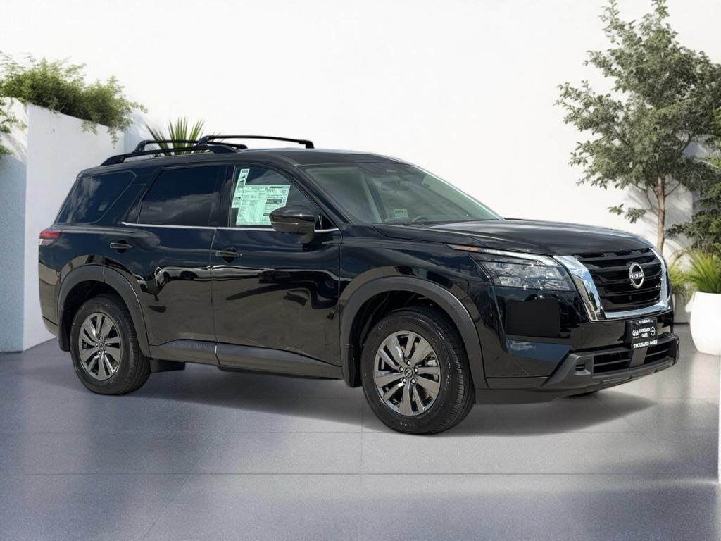 new 2025 Nissan Pathfinder car, priced at $36,775