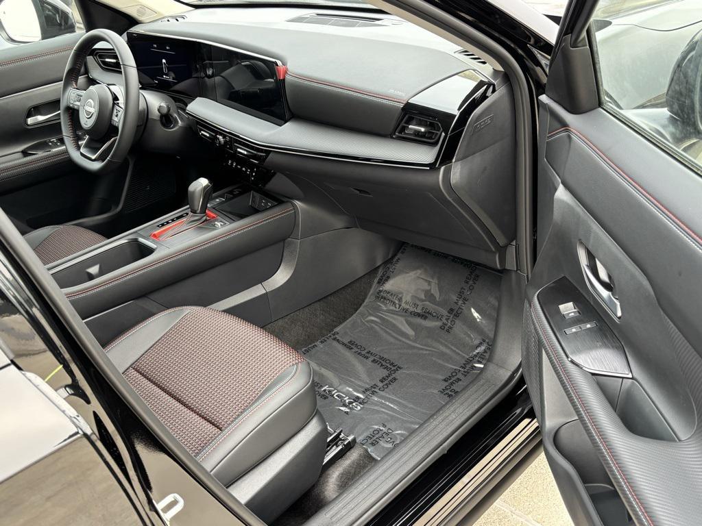 new 2025 Nissan Kicks car, priced at $26,950