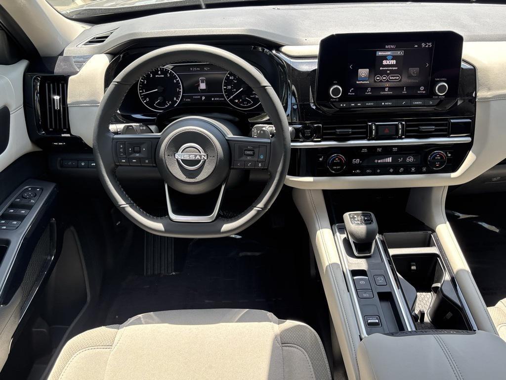 new 2025 Nissan Pathfinder car, priced at $38,775
