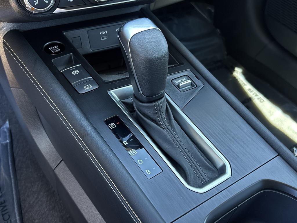 new 2025 Nissan Kicks car, priced at $29,130