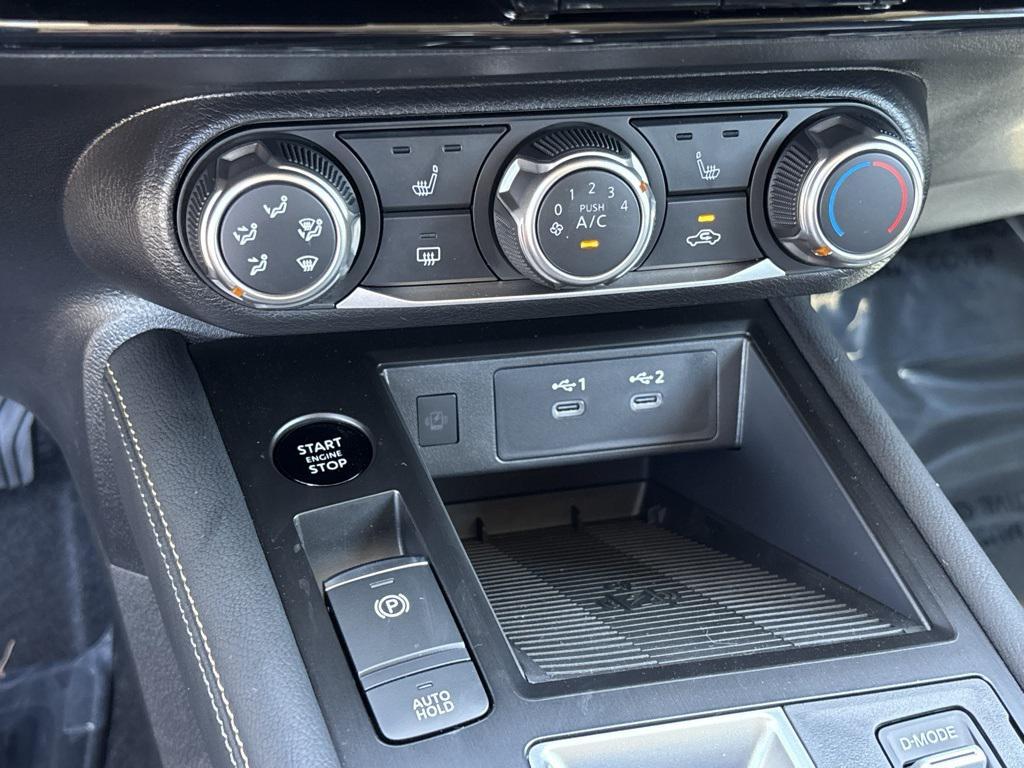 new 2025 Nissan Kicks car, priced at $29,130