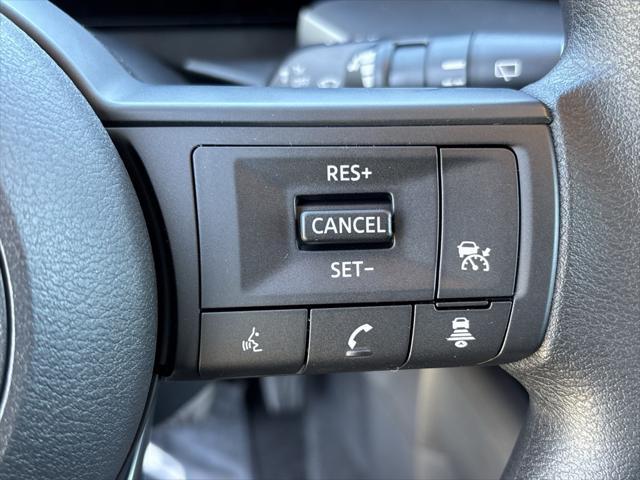 new 2025 Nissan Kicks car, priced at $25,360