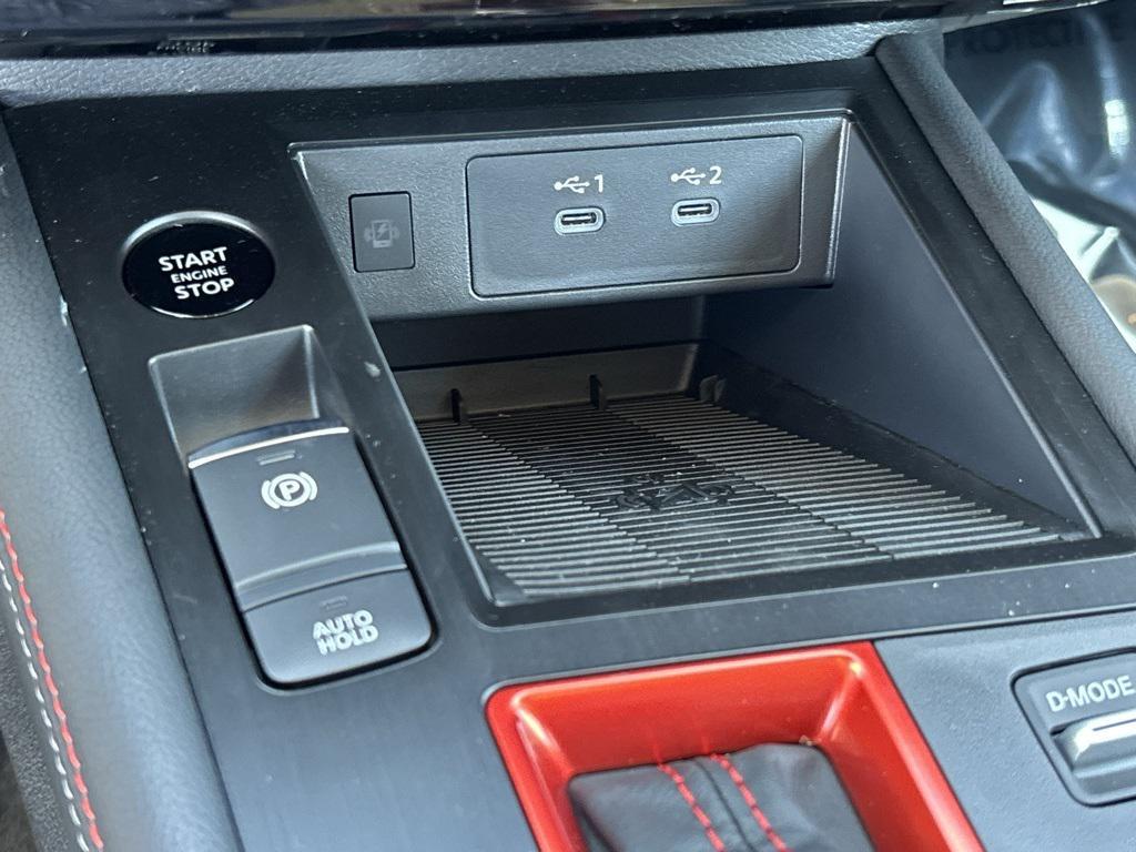 new 2025 Nissan Kicks car, priced at $27,450