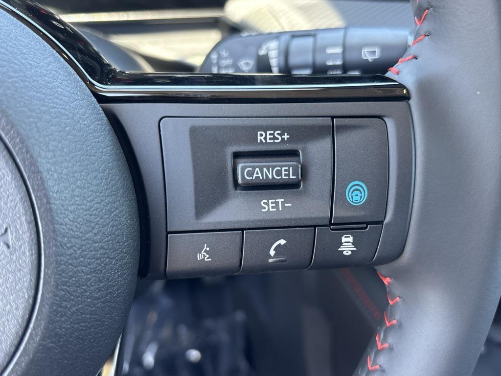 new 2025 Nissan Kicks car, priced at $27,450