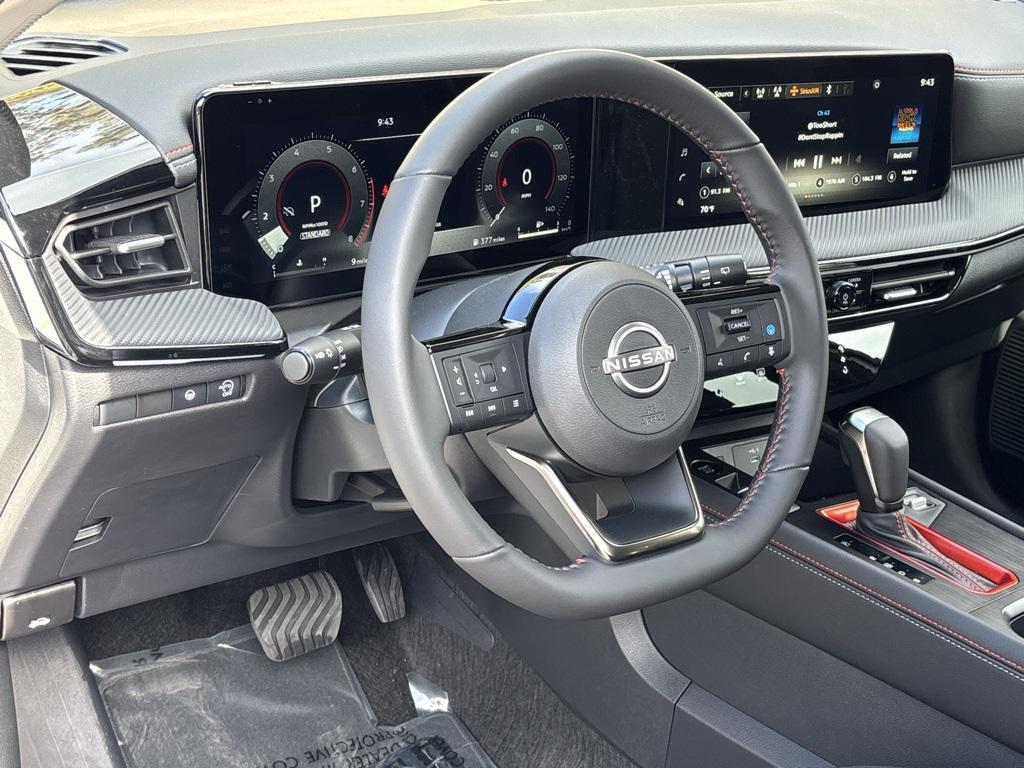 new 2025 Nissan Kicks car, priced at $29,915