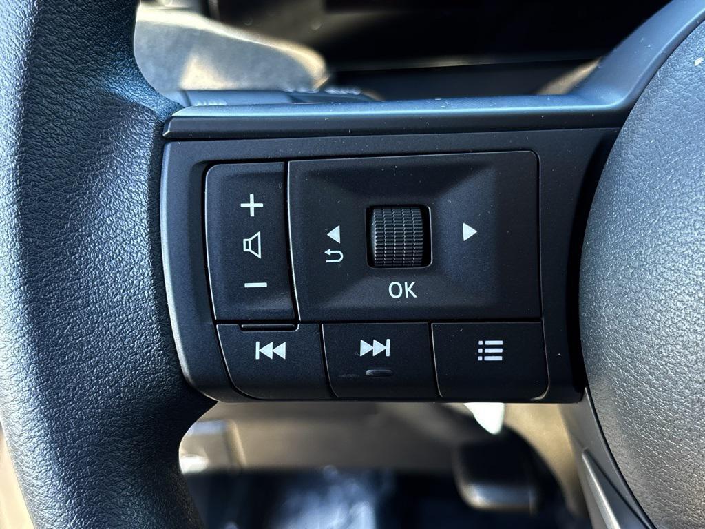 new 2025 Nissan Kicks car, priced at $27,100