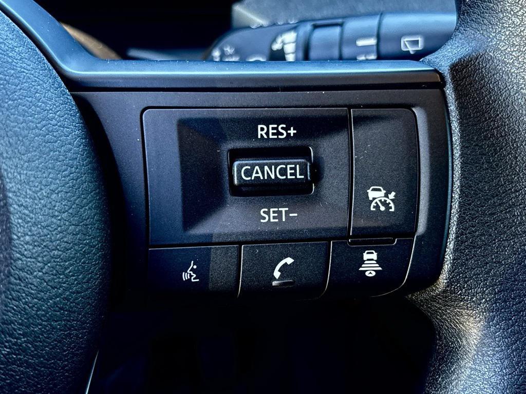 new 2025 Nissan Kicks car, priced at $27,100