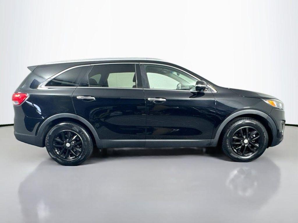 used 2016 Kia Sorento car, priced at $9,976