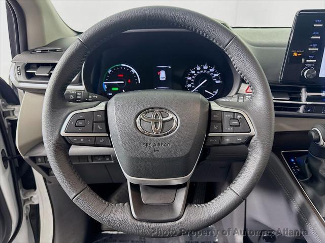 used 2024 Toyota Sienna car