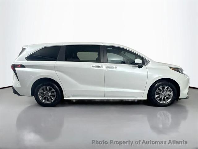 used 2024 Toyota Sienna car