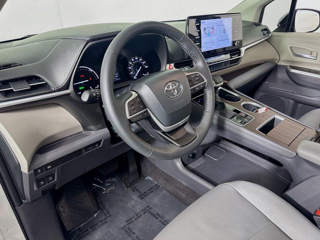 used 2024 Toyota Sienna car, priced at $43,288