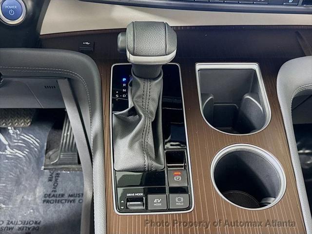 used 2024 Toyota Sienna car