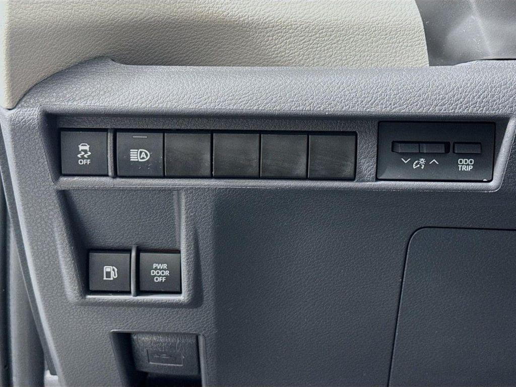 used 2024 Toyota Sienna car, priced at $43,288