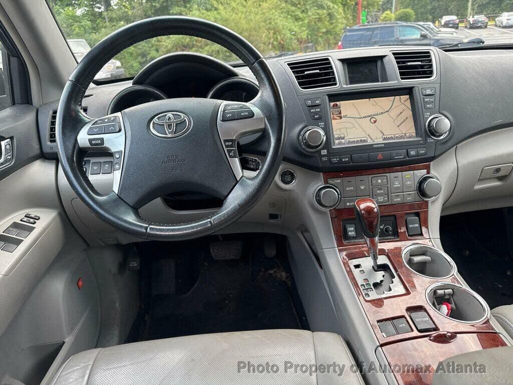 used 2012 Toyota Highlander car, priced at $6,477