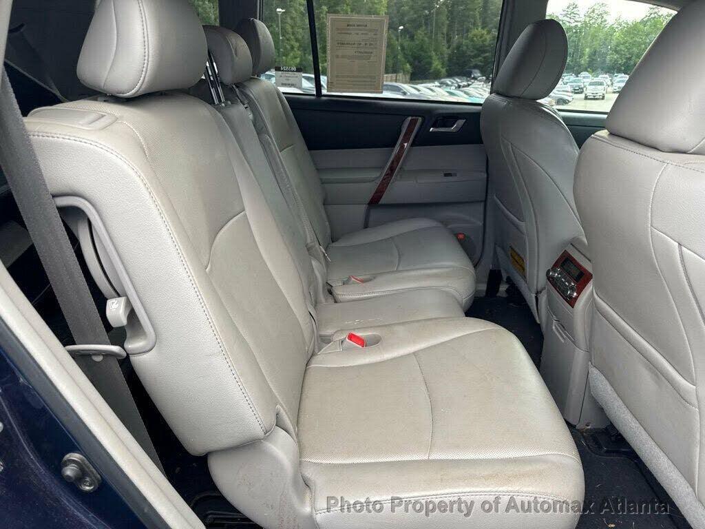 used 2012 Toyota Highlander car, priced at $6,477