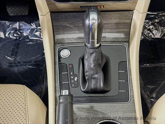 used 2017 Volkswagen Passat car