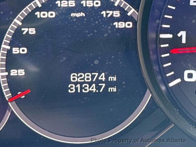 used 2020 Porsche Panamera car