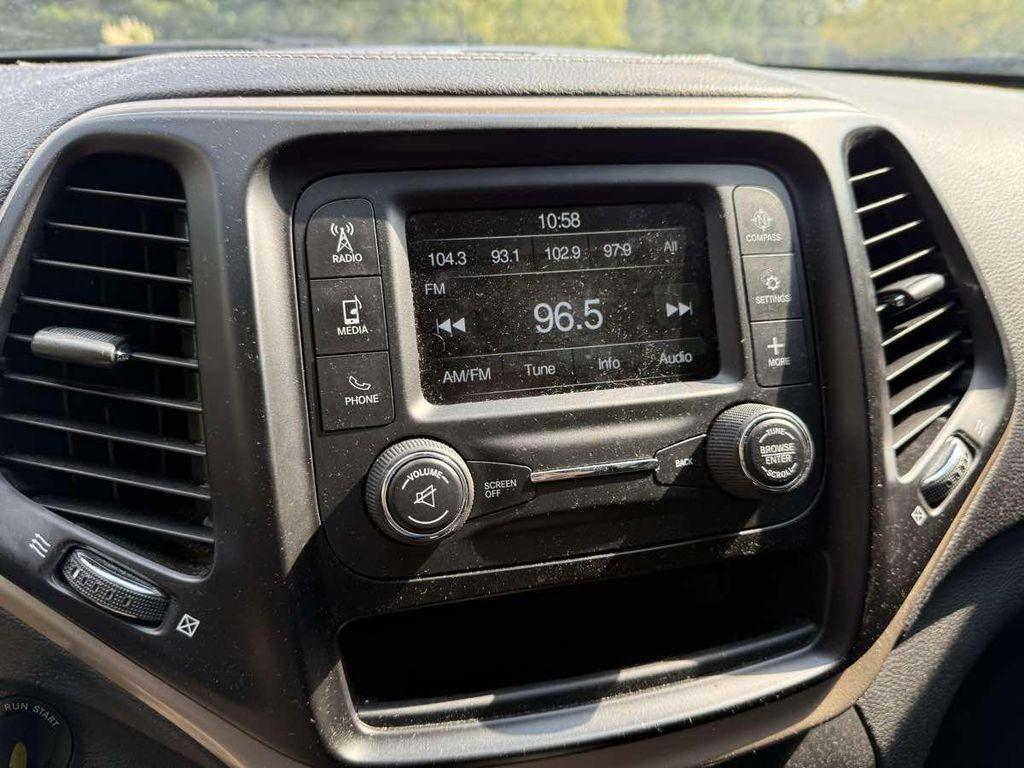 used 2015 Jeep Cherokee car, priced at $8,477