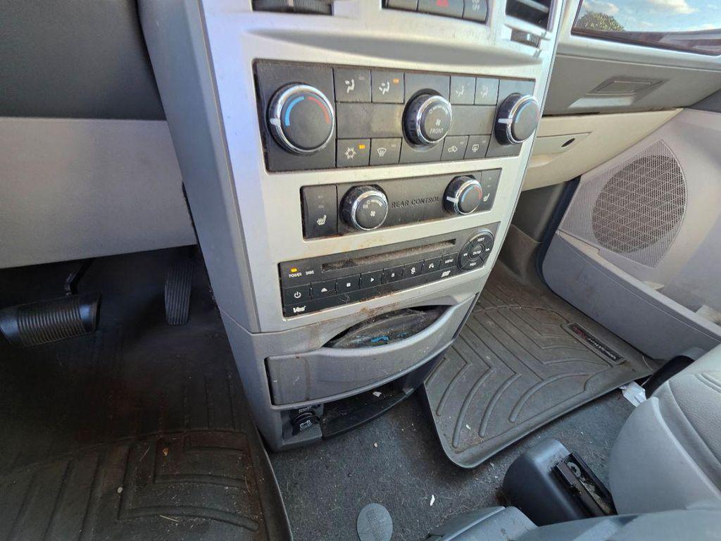 used 2009 Chrysler Town & Country car, priced at $7,225