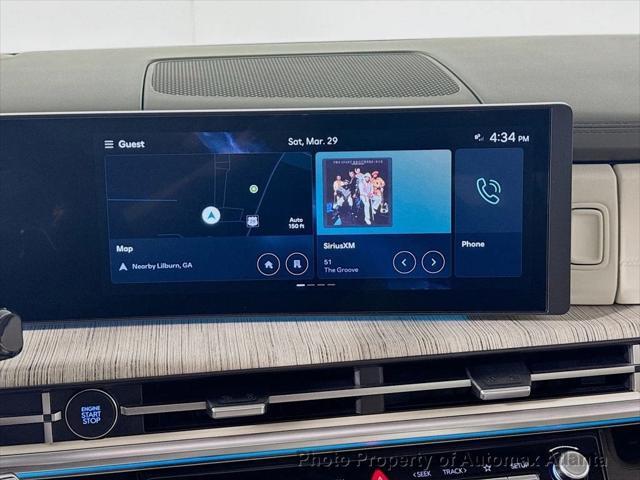 used 2024 Hyundai Santa Fe car, priced at $40,976