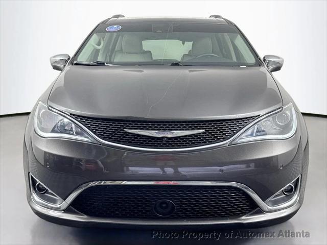 used 2018 Chrysler Pacifica car