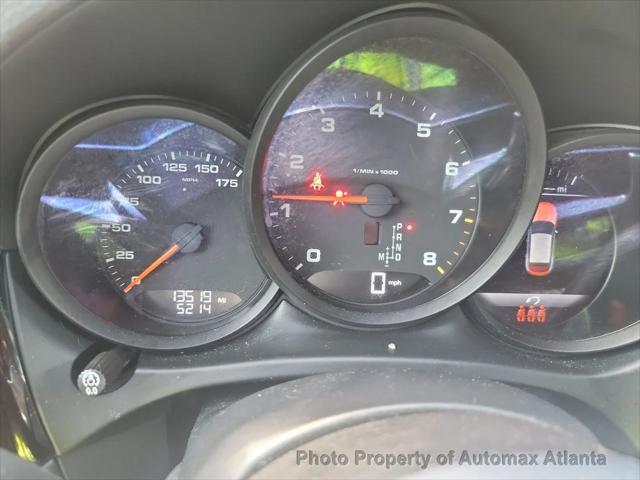 used 2021 Porsche Macan car