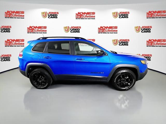 used 2023 Jeep Cherokee car, priced at $30,996