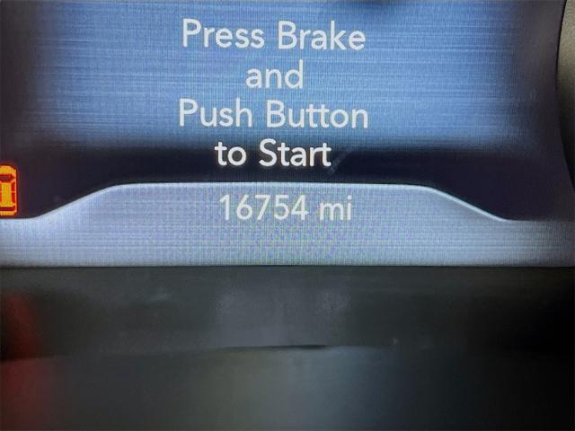 used 2023 Jeep Cherokee car, priced at $30,996