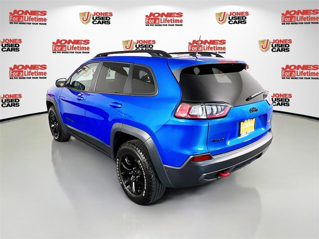 used 2023 Jeep Cherokee car, priced at $30,456