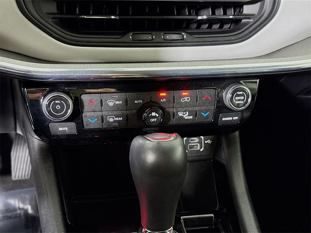 used 2022 Jeep Compass car, priced at $24,120