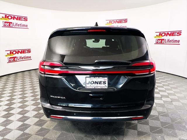 used 2023 Chrysler Pacifica car, priced at $24,998