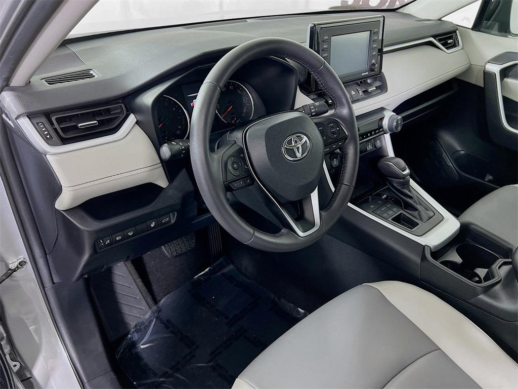 used 2020 Toyota RAV4 car, priced at $27,995