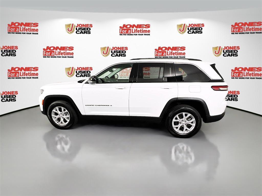 used 2023 Jeep Grand Cherokee car, priced at $31,996
