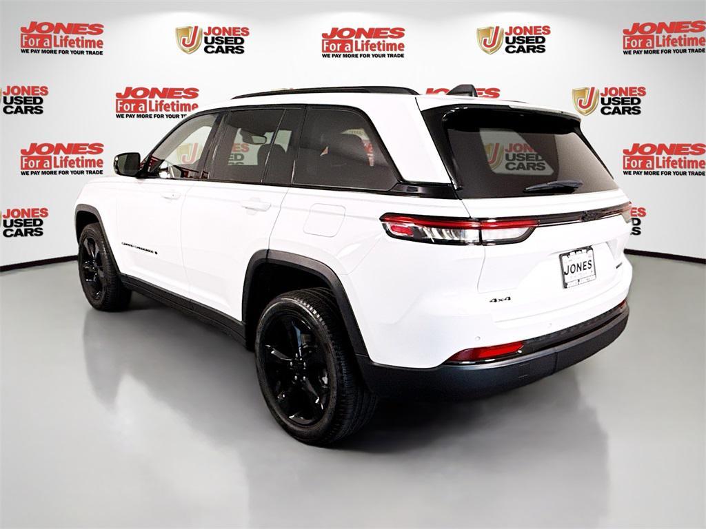 used 2023 Jeep Grand Cherokee car, priced at $30,999