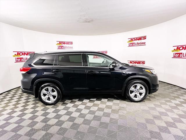 used 2017 Toyota Highlander car, priced at $27,666