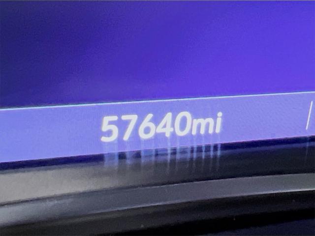 used 2022 Chevrolet Traverse car, priced at $28,746