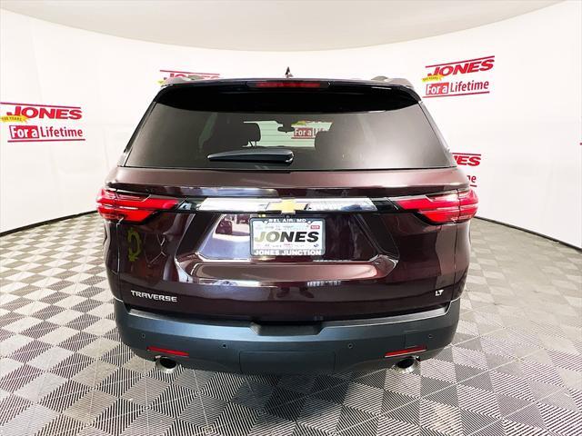 used 2022 Chevrolet Traverse car, priced at $28,746
