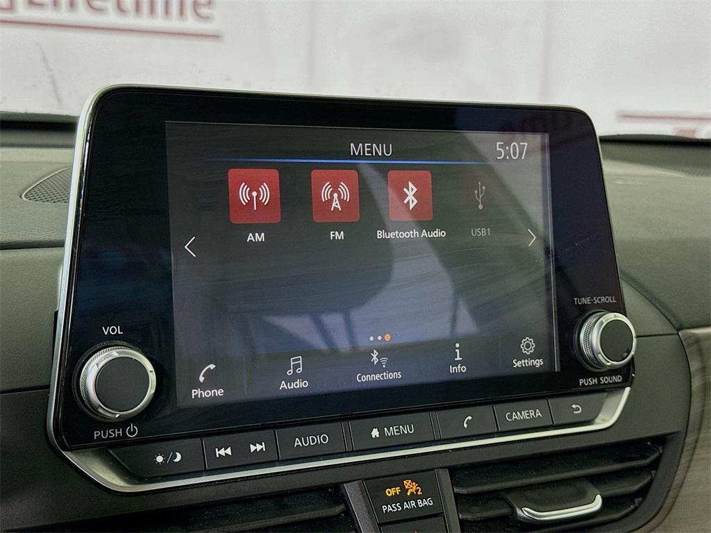 used 2023 Nissan Altima car, priced at $22,604