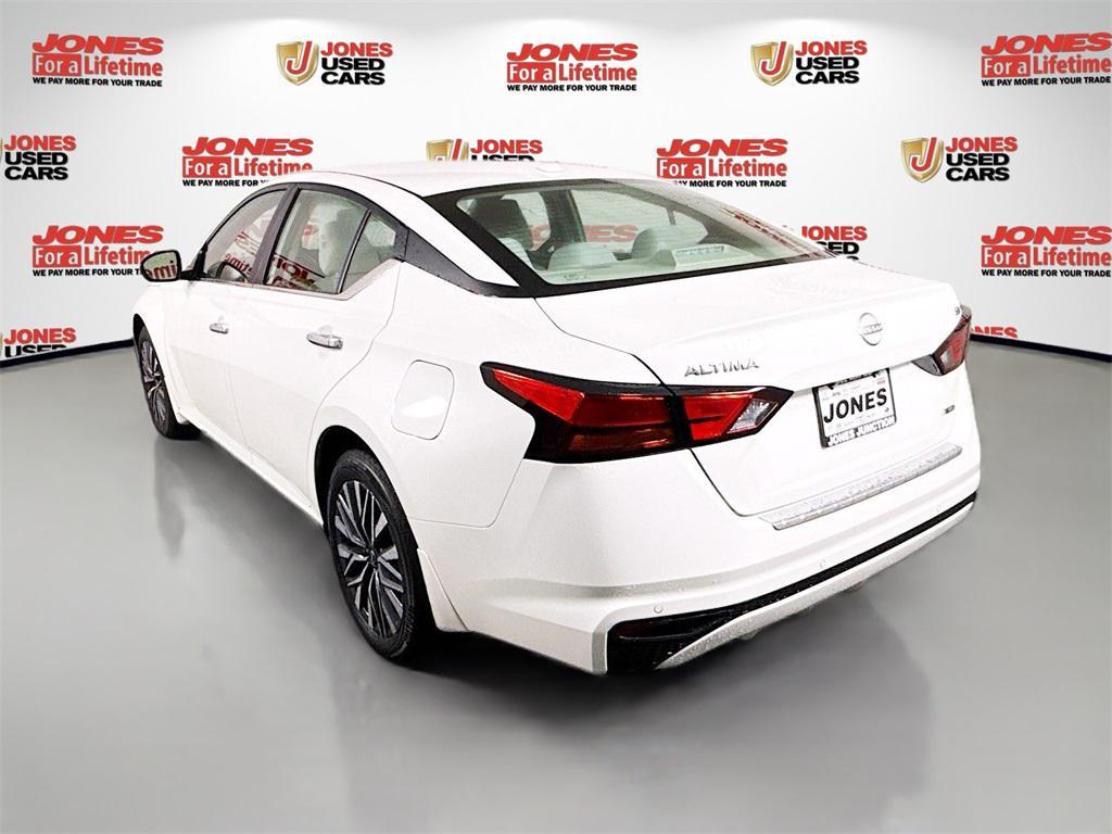 used 2023 Nissan Altima car, priced at $22,604
