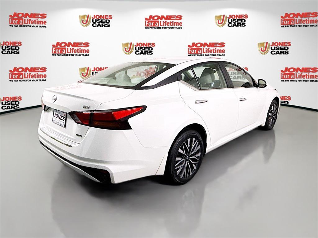 used 2023 Nissan Altima car, priced at $22,604