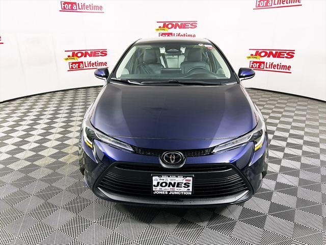 used 2025 Toyota Corolla car