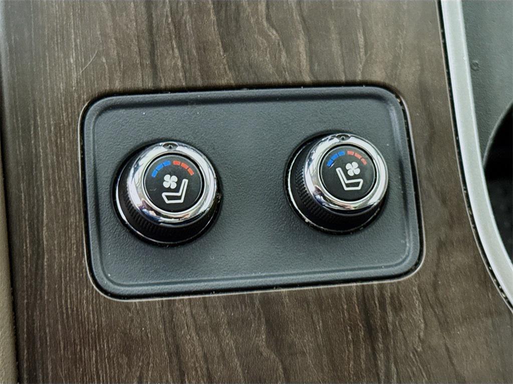 used 2023 Nissan Murano car, priced at $26,998