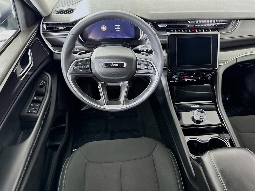 used 2023 Jeep Grand Cherokee L car, priced at $30,998