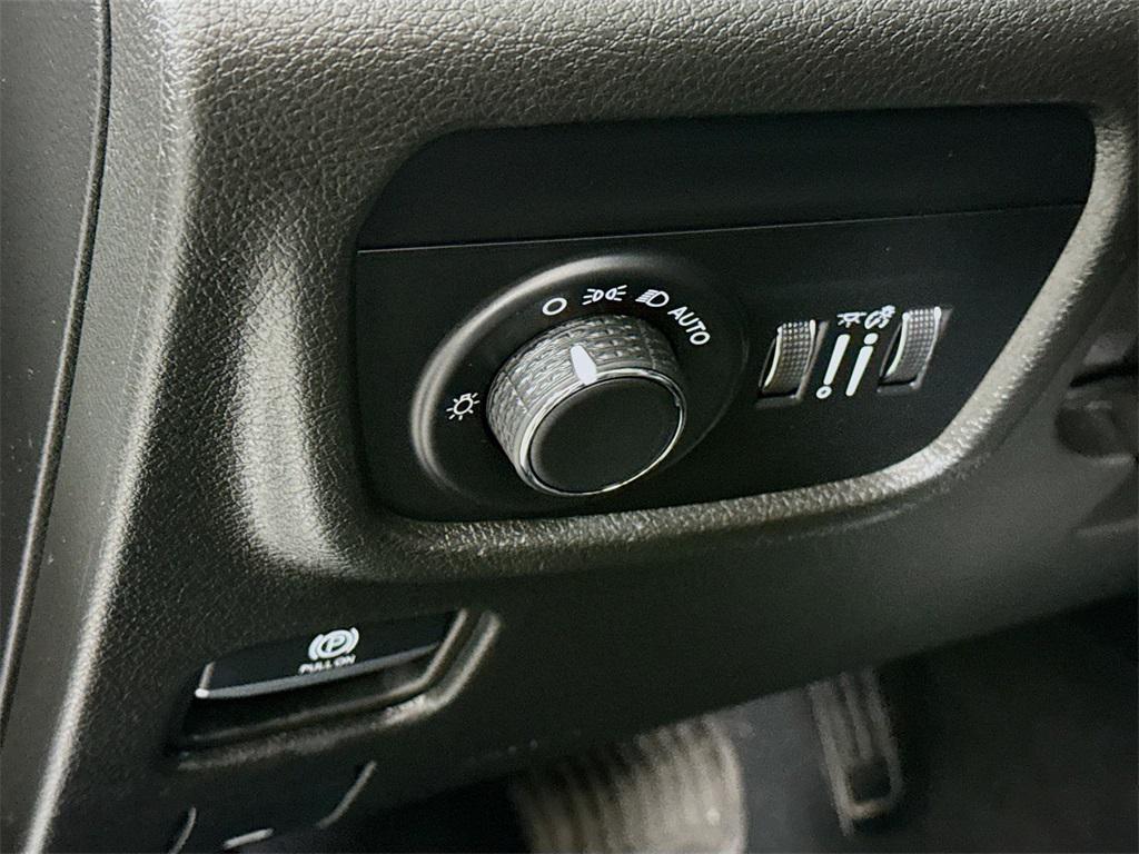 used 2023 Jeep Grand Cherokee L car, priced at $30,998