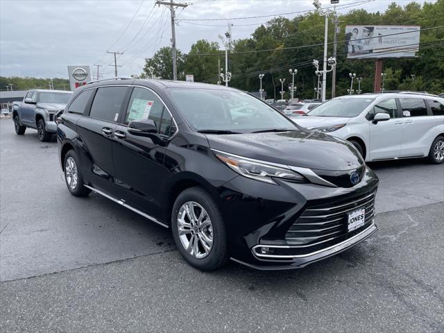 new 2024 Toyota Sienna car