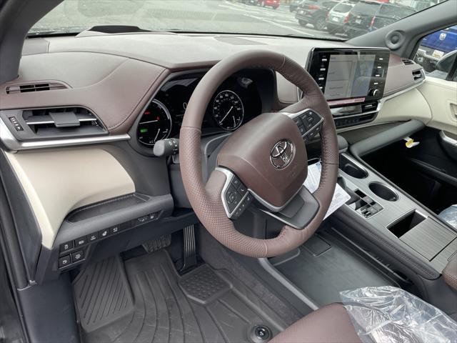 new 2024 Toyota Sienna car