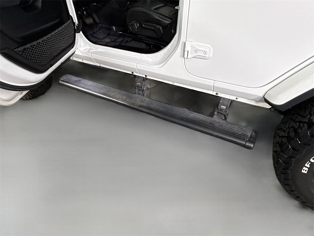 used 2021 Jeep Wrangler Unlimited car, priced at $32,989