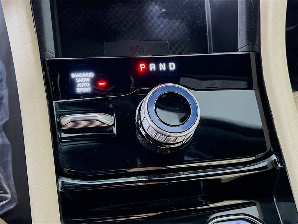 used 2023 Jeep Grand Cherokee car, priced at $33,630