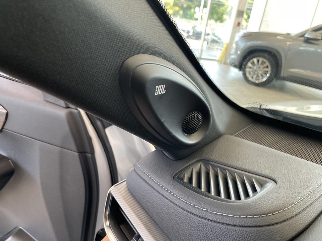new 2025 Toyota Highlander car, priced at $56,432
